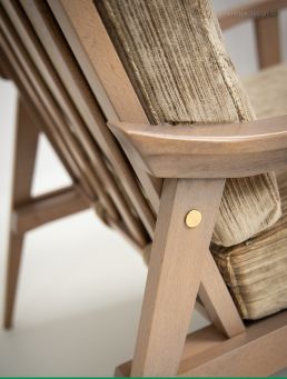 Restaurierte DDR-Sitzgruppe aus den 60er Jahren mit Möbel-Samt und Messingkappen